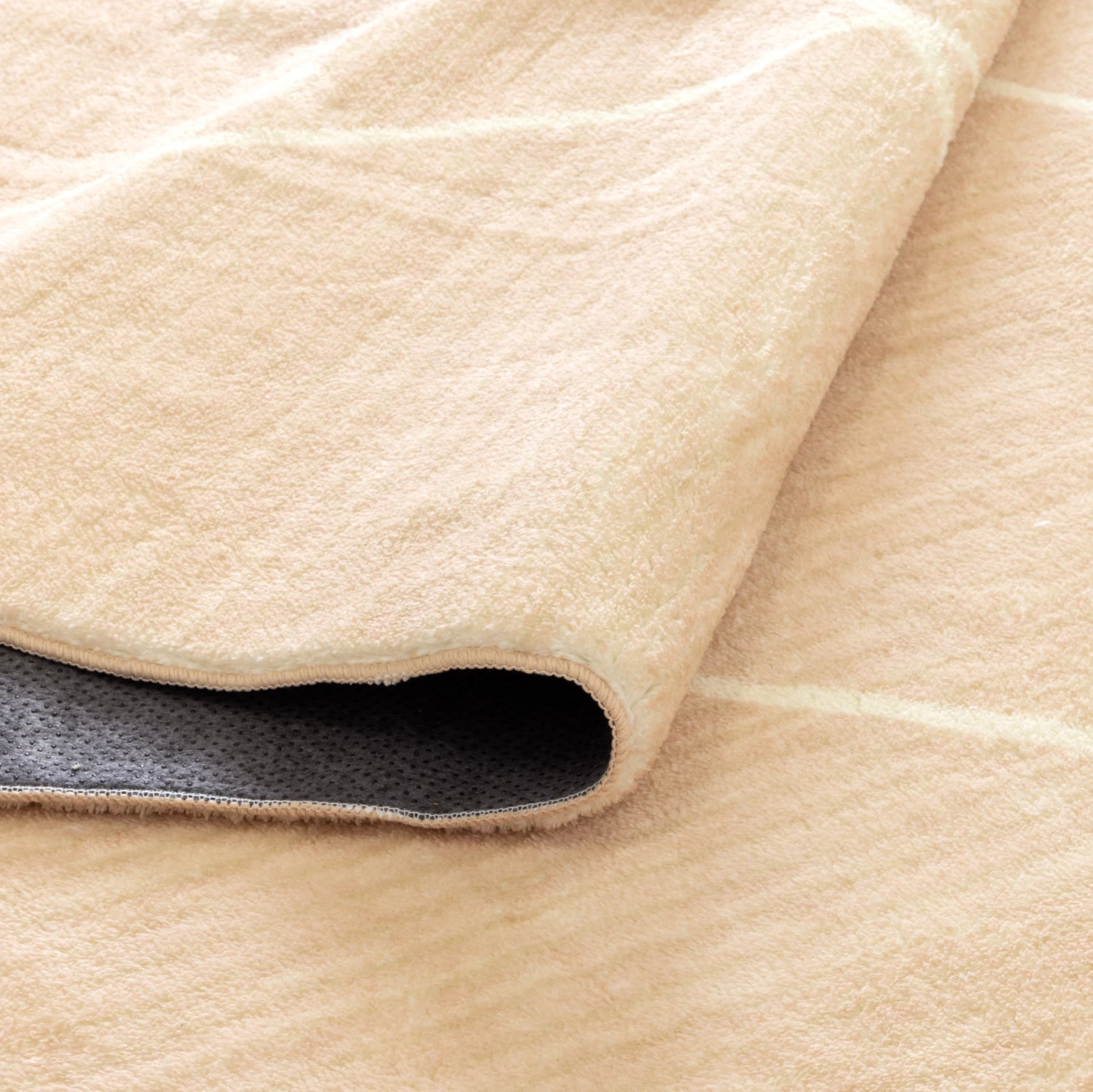 Drizzle Diamonds Beige Rug 6 Drizzle Diamonds Beige Rug - Image 4