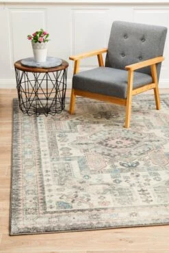 Avenue Ingress Silver Rug