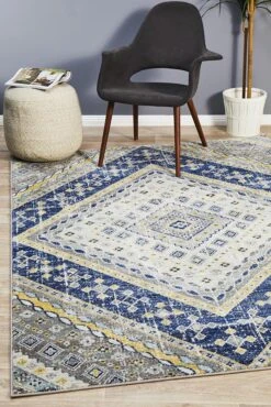 Eclectic Extensive Navy Rug