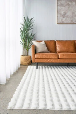 Bubble Machine Washable White Rug