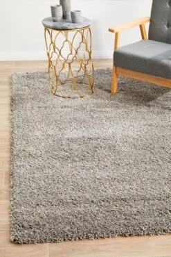 Loch Silver Rug