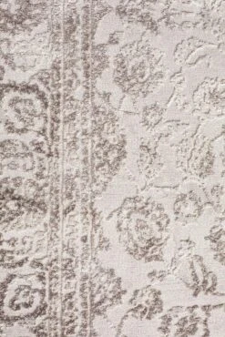 Luxuriance Lucy Silver Rug -Sydney Rugs Online OPU 111 SIL 4 831149bf a271 4aef 80d7 88ef519a3b5c