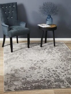 Luxuriance Lucy Silver Rug