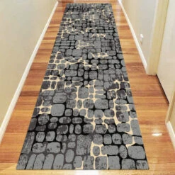 Medori Garnet Grey Runner Rug